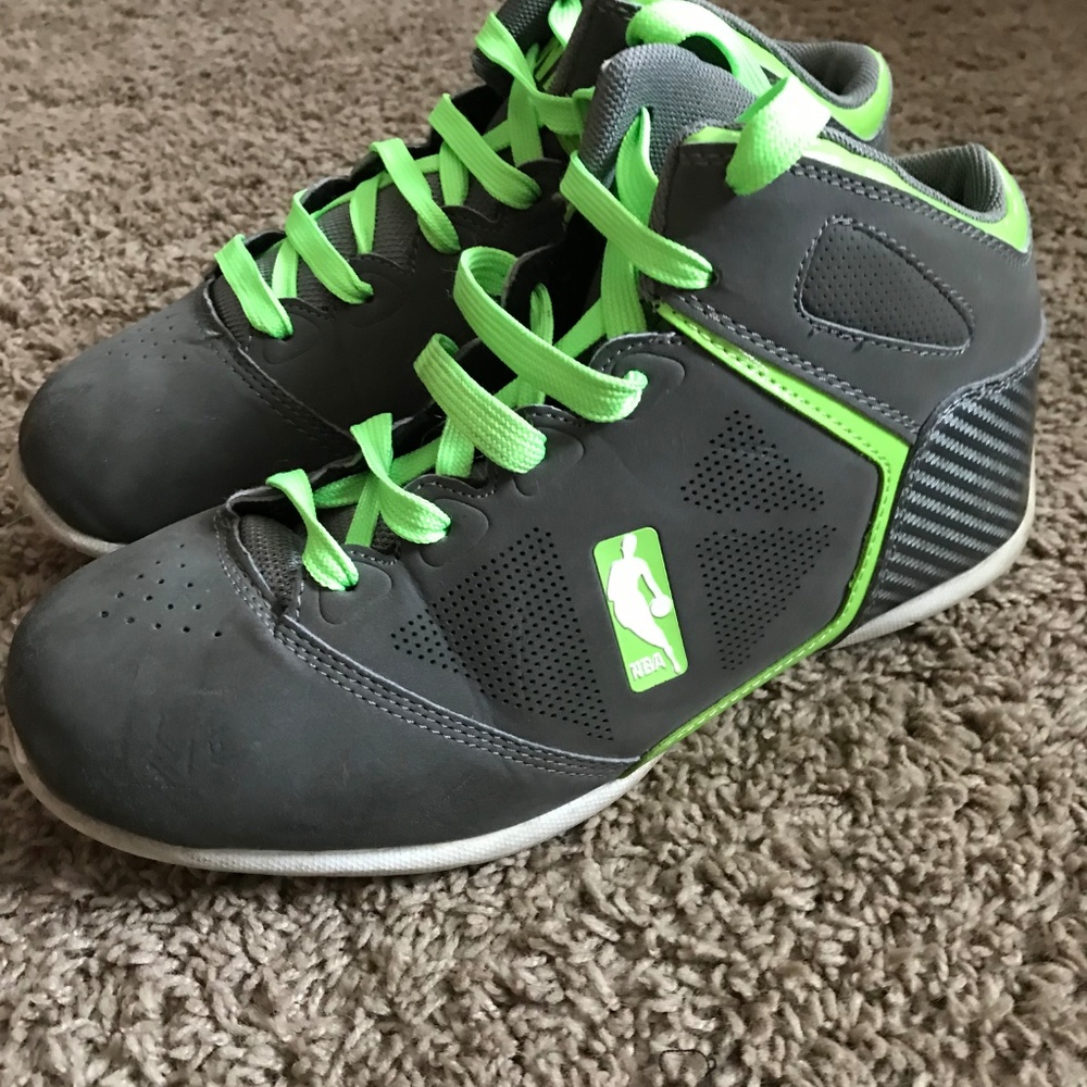 NBA Men's High Top Sneakers-Size 7